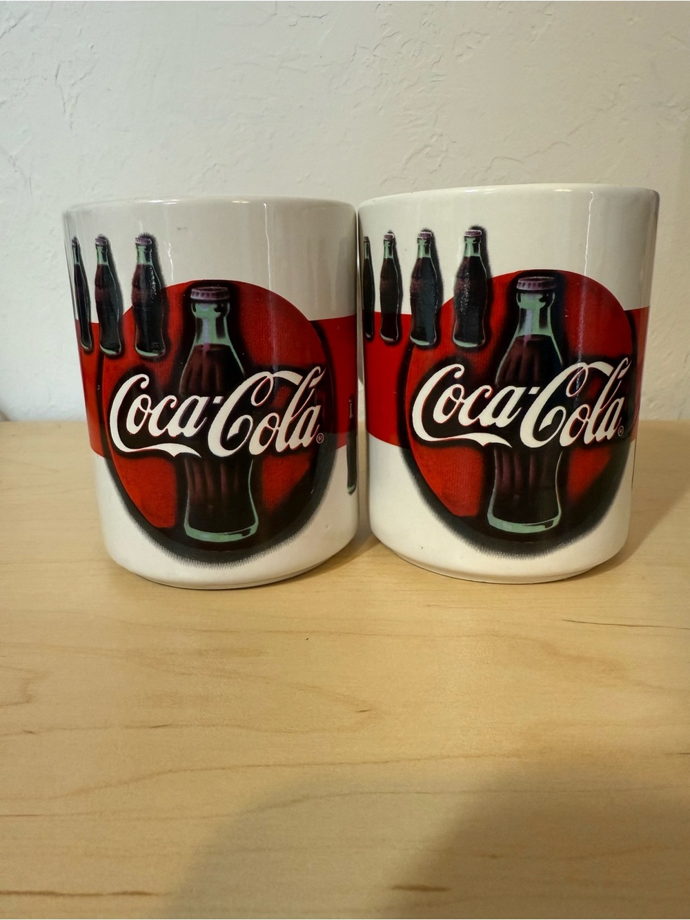 Vintage 1997 Coca-Cola Classic Design Gibson Ceramic Coffee Mugs Set of 2